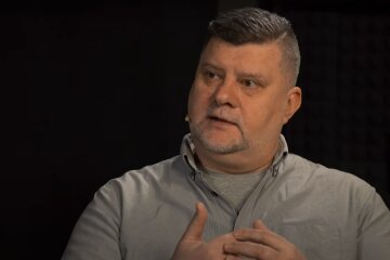 Тло нестабільності й неспокою: Олександр Новохатський пояснив, з якою метою рф використовує бої за Бахмут і Соледар