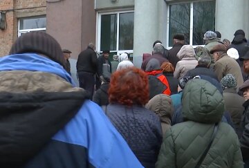 Безкоштовні продукти для ВПО та пенсіонерів у Запоріжжі