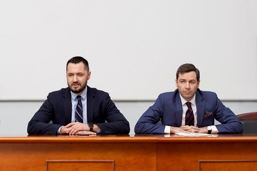 ЗМІ: Раз – нерухомість, два – нерухомість, три - …