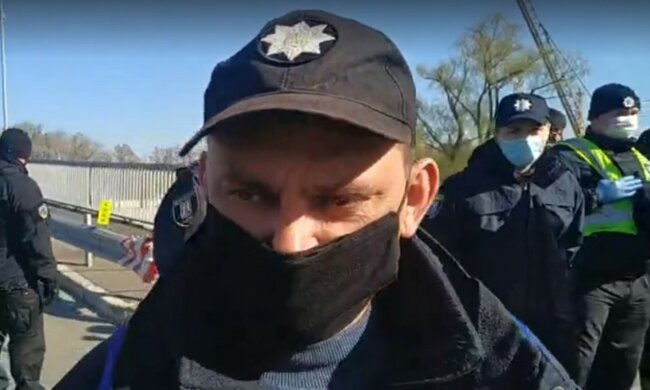 Карантинний бунт спалахнув у Києві, з'їхалися силовики: кадри подій