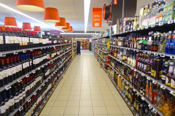 Супермаркет продукты алкоголь