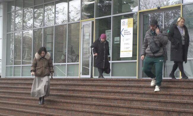 Грошова допомога для ВПО та пенсіонерів у Київській області