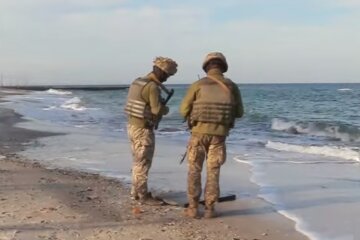 Одеса, пляж, військові, море