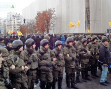 Бійки на Майдані: поліція застосувала силу (відео)