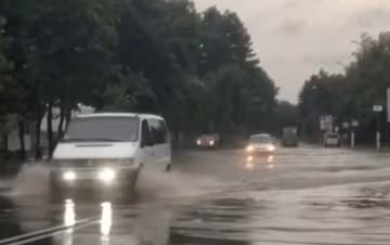 В Харькове объявили желтый уровень опасности: появилось предупреждение