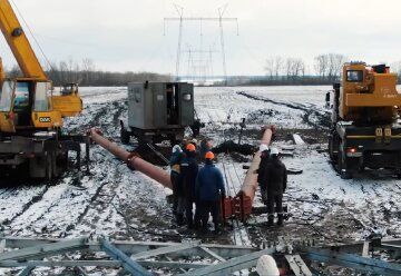 Графіки відключення світла в Полтавській області на 25 грудня