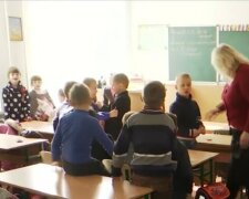 "Болеют дети и педагоги": вирус с новой силой захватил Одессу, власти заявляют о дистанционке