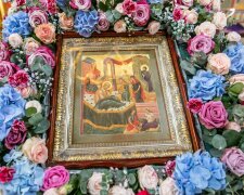 Рождество Богородицы 21 сентября: верующие УПЦ прославляют Пречистую и обращают к ней свои молитвы