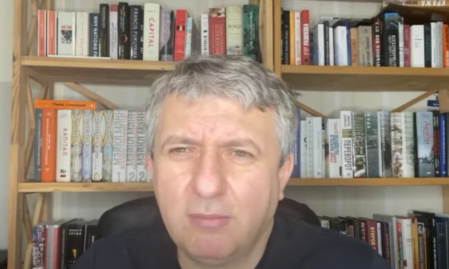Юрий Романенко рассказал об этнических противоречиях в Казахстане, повлиявших на его политический режим