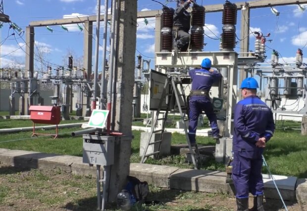 Зарядіть телефони та павербанки: опубліковано графіки відключення світла в Кропивницькому з 15 по 17 вересня