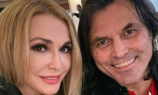 Розлючена Ольга Сумська накинулася на фанатку, захищаючи чоловіка: "А ви Виннику теж таке..."