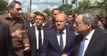 "Вот и возможность увидеть лицо Путина": Макрона и Шольца привезли на руины Ирпеня, видео