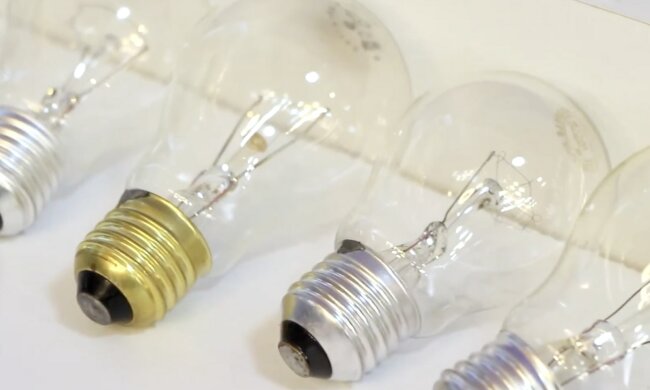 Графік відключення світла у листопаді в Дніпрі