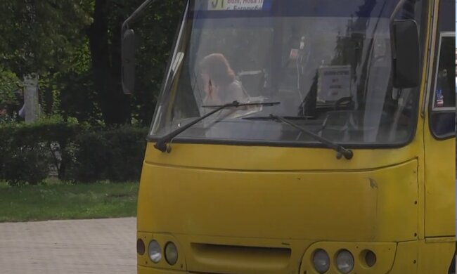 Новий графік руху транспорту в Дніпрі