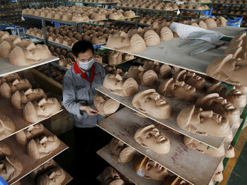 _830_donald-trump-mask-china-factory5 copy