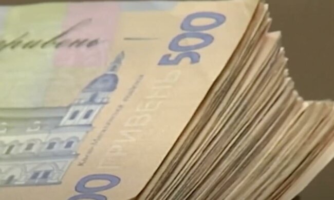 Грошова допомога для пенсіонерів у Львові