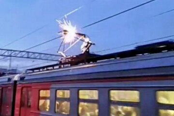 Беда в Одессе: подросток сделал селфи на крыше поезда и страшно обгорел, врачи делают все возможное
