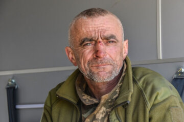 "122 міліметровий снаряд влучив точно у бліндаж": боєць ЗСУ героїчно врятував свого товариша на фронті