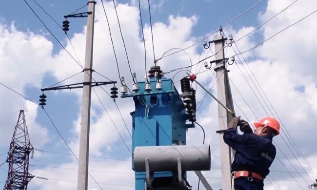 Графіки відключення світла у Полтавській області на 3 березня