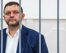 Скандальный губернатор даст показания против Навального ради освобождения