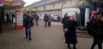 У київському кафе помітили гризунів, гримить скандал: "Все ж свіже"