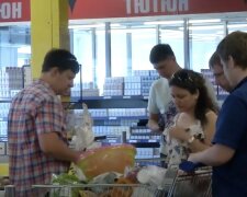Дефіцит продуктів у Дніпрі