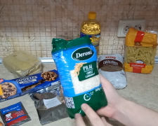 Безкоштовні продукти для ВПО та пенсіонерів у Полтаві