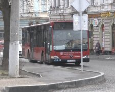 Новий графік руху транспорту у Чернівцях