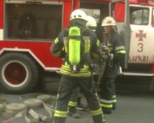 Пожежі спалахують по Харкову та області, рятувальники ледь встигають гасити: подробиці НП