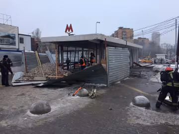 Взрыв у метро_4