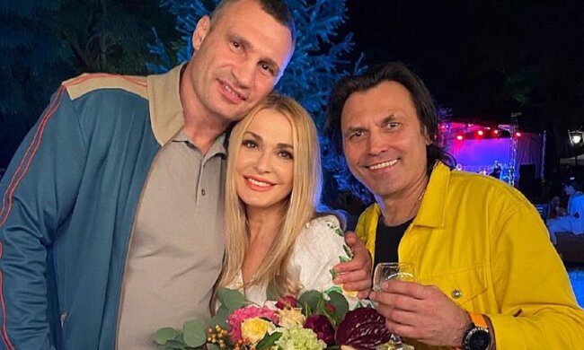 Кличко відсвяткував день народження в елітному клубі під Києвом, кадри розкоші: "жива музика, салют і..."