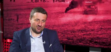 Українська армія переходить на новий якісний рівень озброєнь, - політолог Тарас Загородній