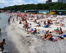 Плачевное состояние украинских курортов показали на видео: "Канализация, грязь и..."