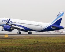 VT-ITC_IndiGo_First_A320neo_Arrival