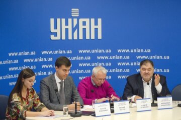 ПолітекА
