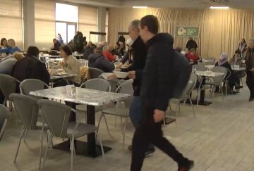 Бесплатные продукты для ВПЛ и пенсионеров в Киеве