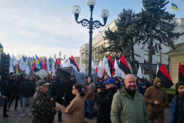 Патріотичні організації вийшли на захист української землі: подробиці та кадри мітингу під Радою