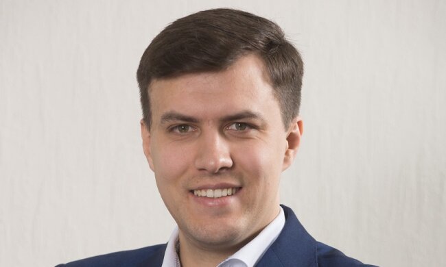 Новый фаворит Тимошенко Виталий Нестор равно Сергей Коровченко равно Артем Пшонка и друг застройщиков