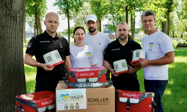 10 аппаратов Easy Pulse Schiller для фронта: БФ Надежда и Schiller AG усиливают медицинские подразделения