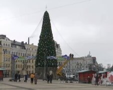 "Ни гирлянд, ни аттракционов": как выглядит Софийская площадь после новогоднего демонтажа