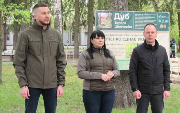 До загальноукраїнської  екологічної  акції "Шевченко єднає Україну" приєдналися 
 Житомирщина і Рівненщина