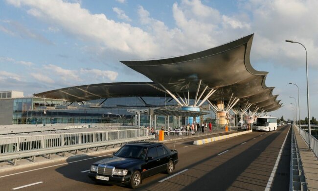 Припинення роботи аеропорту “Бориспіль”: зроблено термінову заяву