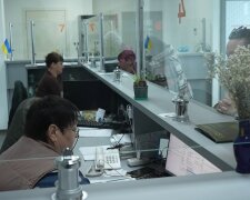 Грошова допомога для пенсіонерів у Чернігівській області