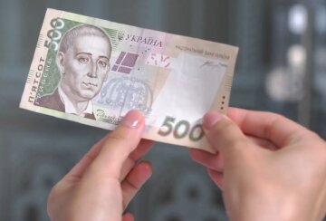Грошова допомога для пенсіонерів у Харківській області