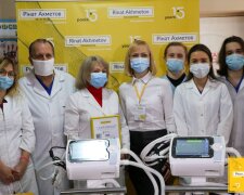 Українська медицина отримала 205 сучасних апаратів ШВЛ від Фонду Ріната Ахметова