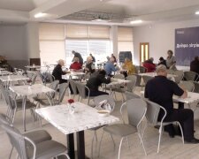 Безкоштовні продукти для ВПО у Києві