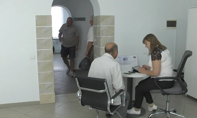 Грошова допомога для ВПО та пенсіонерів в Одеській області