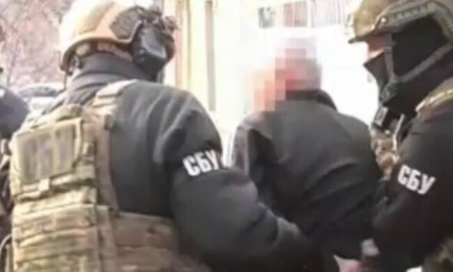 СБУ поймала коллаборанта, всячески помогавшего оккупантам: "работал по указанию..."