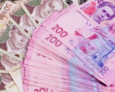 Украинцам задолжали 2,9 миллиарда гривен в ноябре