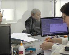 Грошова допомога для пенсіонерів у Харківській області